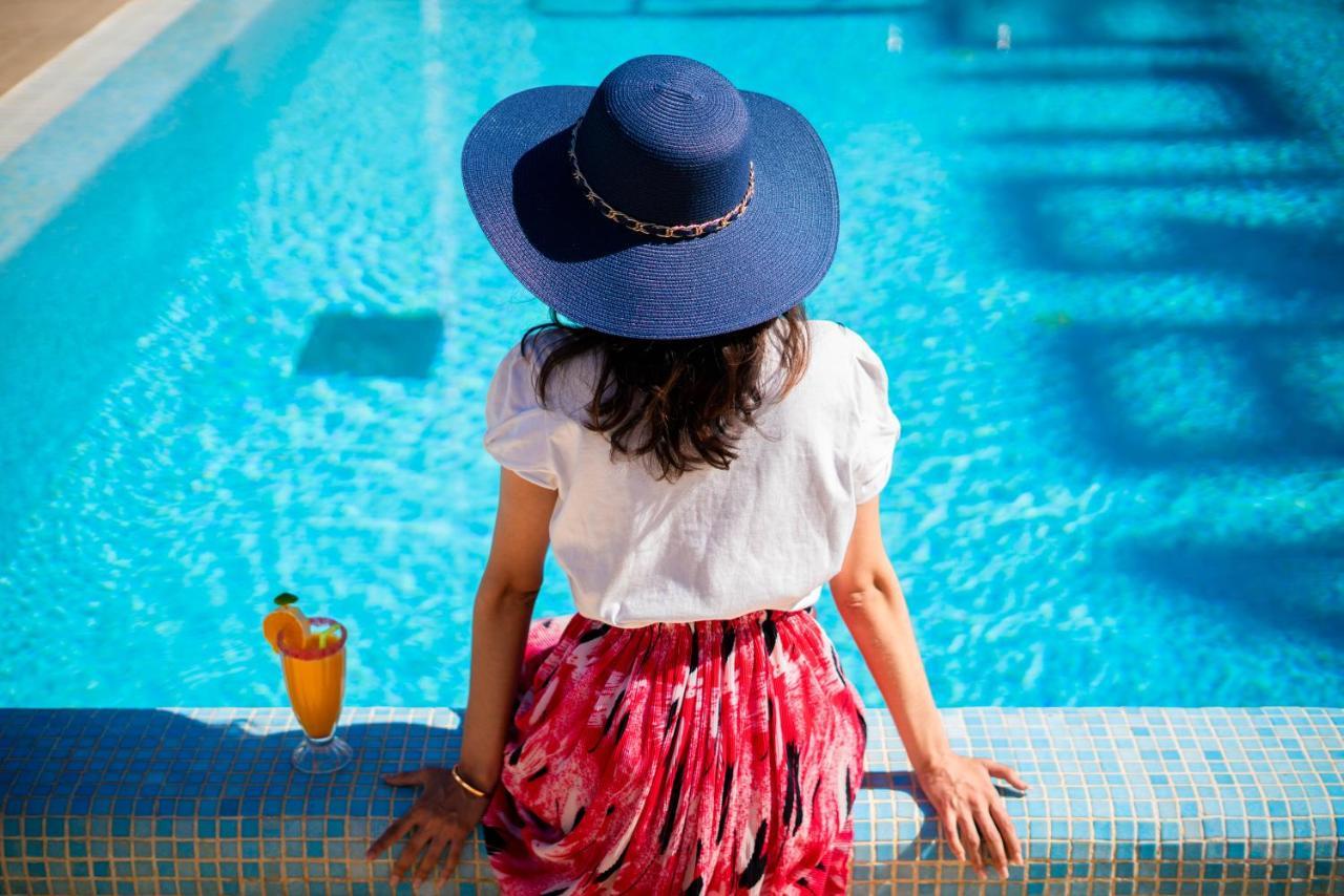 מדיק Hotel Tamuda Beach מראה חיצוני תמונה
