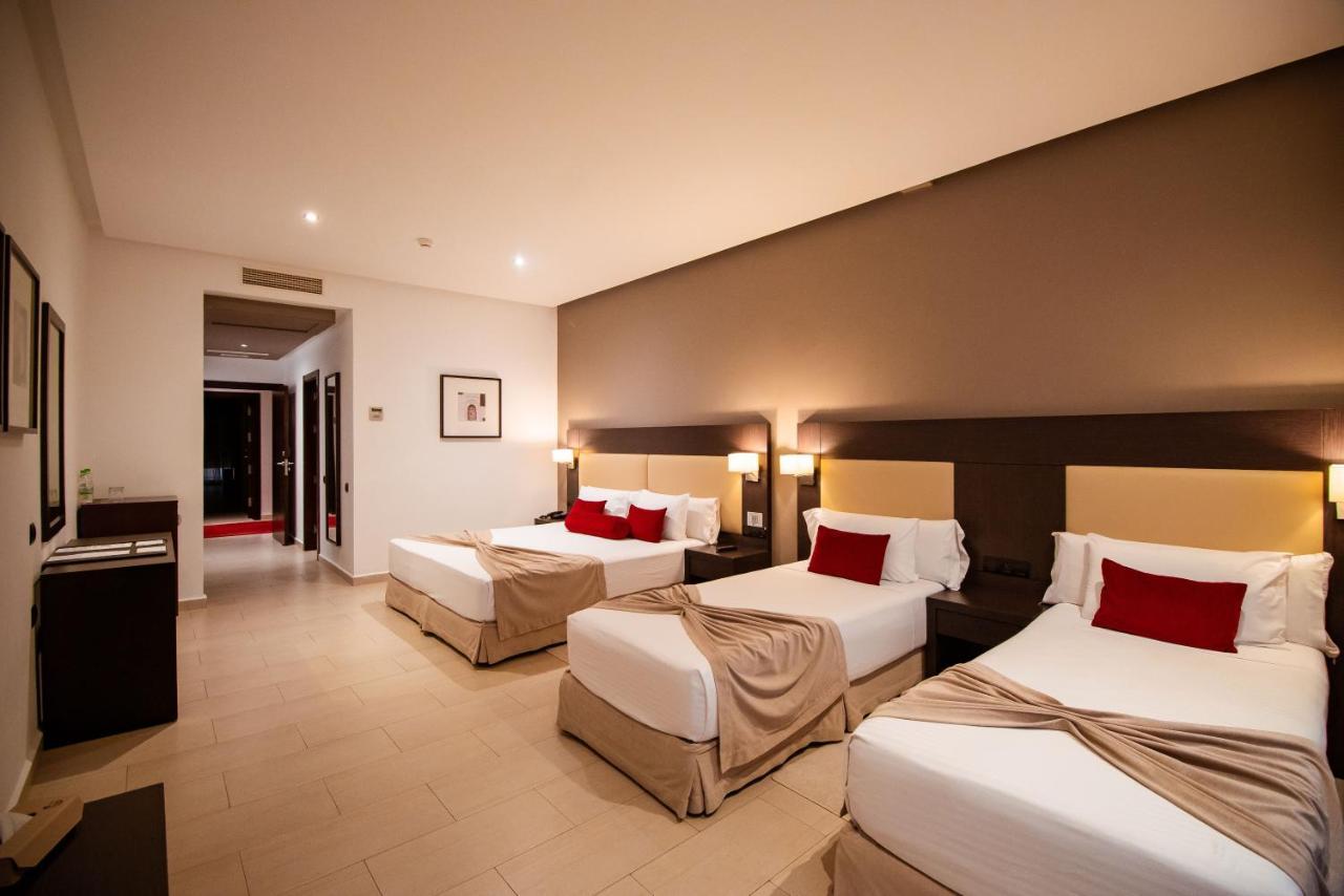 מדיק Hotel Tamuda Beach מראה חיצוני תמונה